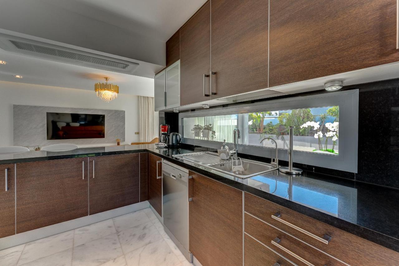 El Duque Private Lux Villa Costa Adeje  Exterior photo